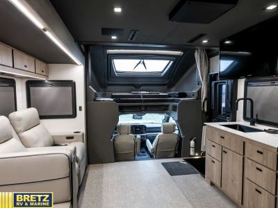 2026 Grand Design Lineage Series F - Photo 18