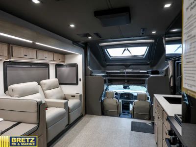 2026 Grand Design Lineage Series F - Photo 20
