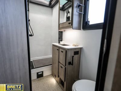 2026 Grand Design Lineage Series F - Photo 43