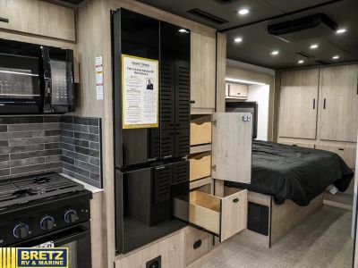2026 Grand Design Lineage Series F - Photo 36