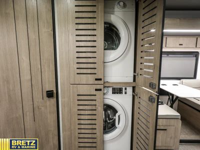 2026 Grand Design Lineage Series F - Photo 42
