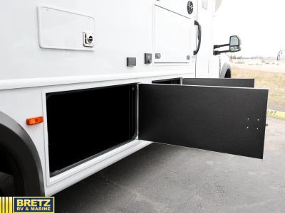 2026 Grand Design Lineage Series F - Photo 11