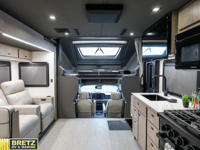 2026 Grand Design Lineage Series F - Photo 19