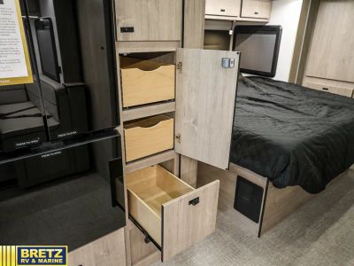 2026 Grand Design Lineage Series F - Photo 37