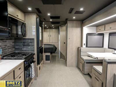 2026 Grand Design Lineage Series F - Photo 16