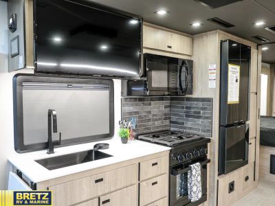 2026 Grand Design Lineage Series F - Photo 26