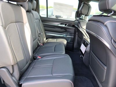2026 2024 Jeep Grand Wagoneer L Series - Photo 7