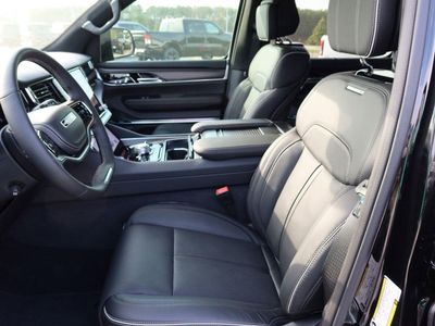 2026 2024 Jeep Grand Wagoneer L Series - Photo 12
