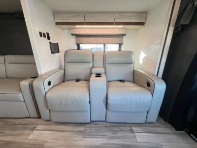 2023 Forest River SUNSEEKER — photo 14 view