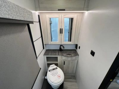 2023 Forest River SUNSEEKER — photo 17 view