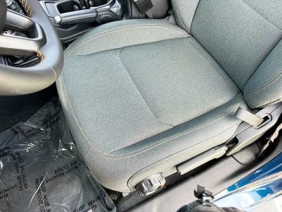 2025 Jeep Wrangler — photo 18 view