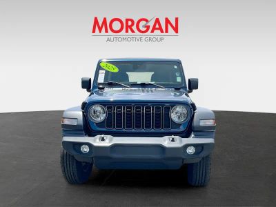 2025 Jeep Wrangler — side profile view