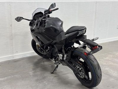 2026 Kawasaki Ninja 650 - Photo 7