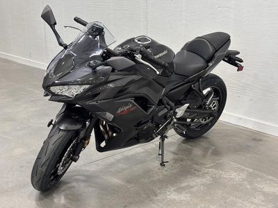 2026 Kawasaki Ninja 650 - Photo 3