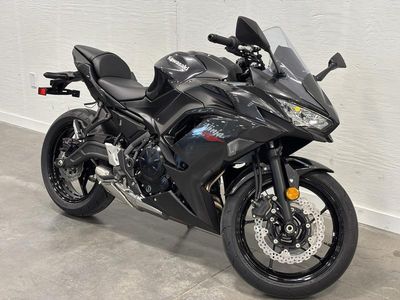 2026 Kawasaki Ninja 650 - Photo 1