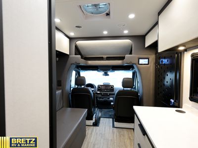 2026 Tiffin Motorhomes Open Trail - Photo 16
