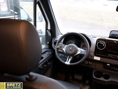 2026 Tiffin Motorhomes Open Trail - Photo 7