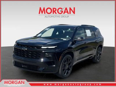 2024 Chevrolet Traverse RS in Black — front three-quarter view