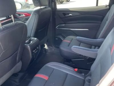 2024 Chevrolet Traverse — photo 13 view
