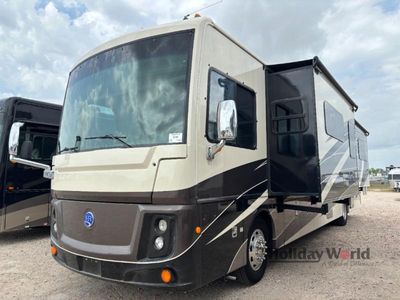 2018 Holiday Rambler Navigator - Photo 2