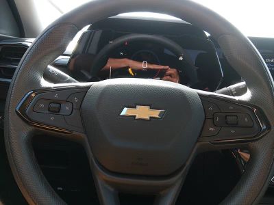 2025 Chevrolet Trailblazer — photo 12 view