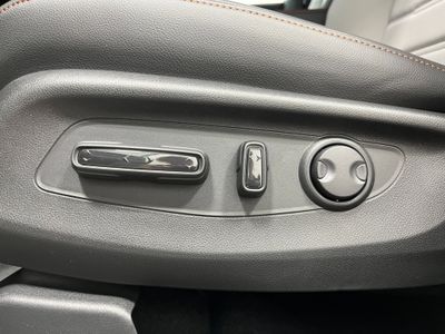 2026 Honda CR-V Hybrid - Photo 12
