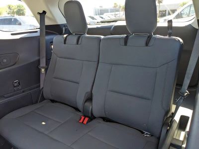 2026 Ford Explorer — photo 17 view