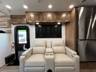 2026 Entegra ACCOLADE XT - Photo 14