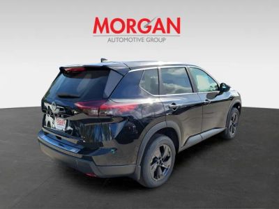 2026 Nissan Rogue — side profile view