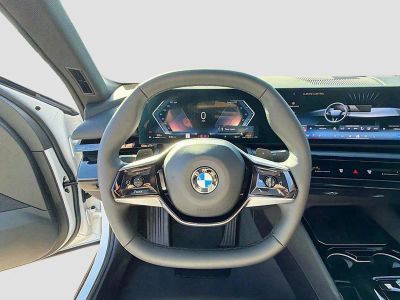 2026 BMW 5 Series — photo 41 view