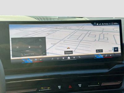 2026 BMW 5 Series — photo 34 view