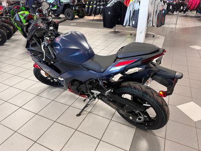 2026 Kawasaki Ninja 500 ABS - Photo 3