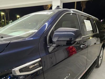 2022 GMC Yukon XL — photo 12 view