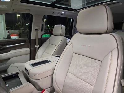 2022 GMC Yukon XL — photo 19 view