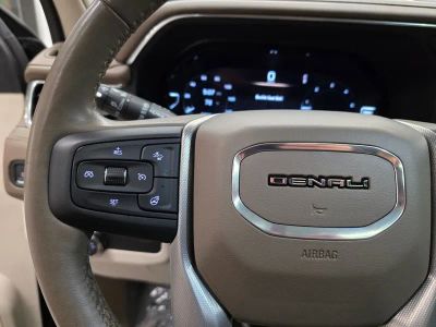 2022 GMC Yukon XL — photo 21 view