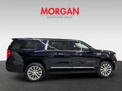 2022 GMC Yukon XL — photo 7 view