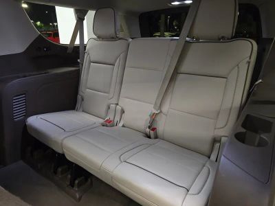 2022 GMC Yukon XL — photo 34 view