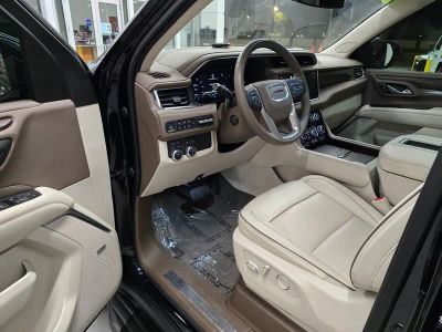 2022 GMC Yukon XL — photo 17 view