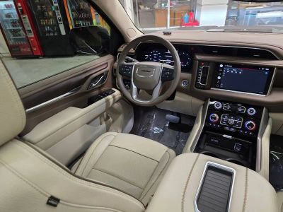 2022 GMC Yukon XL — photo 40 view