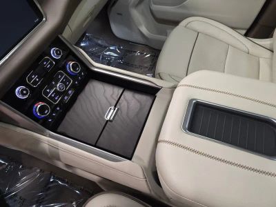 2022 GMC Yukon XL — photo 27 view
