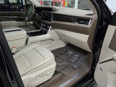 2022 GMC Yukon XL — photo 35 view