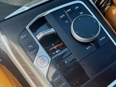 2024 BMW 3 Series — photo 14 view