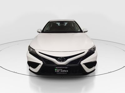 2023 Toyota Camry - Photo 2
