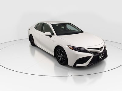 2023 Toyota Camry - Photo 1