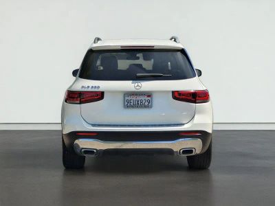 2023 Mercedes-Benz GLB — detail view