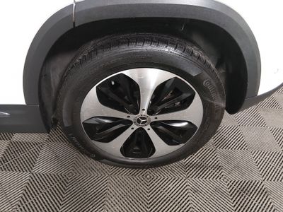 2025 Mercedes-Benz GLA - Photo 10