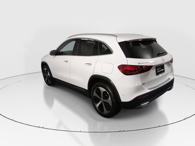 2025 Mercedes-Benz GLA - Photo 5