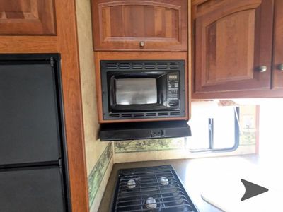 2010 Keystone RV Cougar - Photo 27