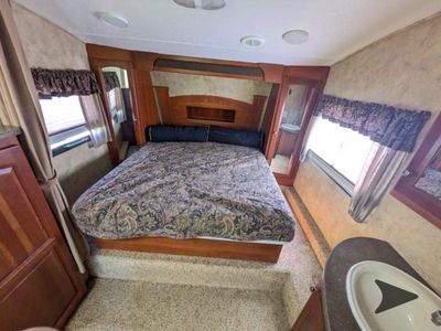 2010 Keystone RV Cougar - Photo 43