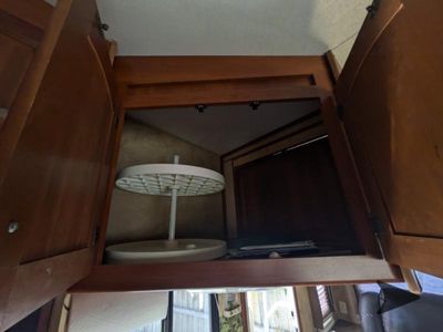 2010 Keystone RV Cougar - Photo 23